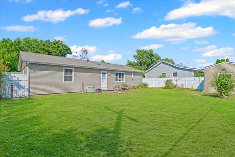 Tiny photo for 1412 Greenridge Drive, Urbana, IL 61802 (MLS # 12424570)