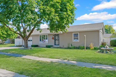 Tiny photo for 1412 Greenridge Drive, Urbana, IL 61802 (MLS # 12424570)