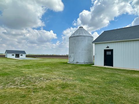 Tiny photo for 2034 Gittleson Road, Rochelle, IL 61068 (MLS # 12374774)