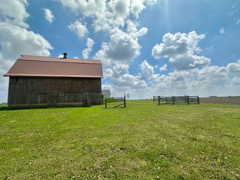 Tiny photo for 2034 Gittleson Road, Rochelle, IL 61068 (MLS # 12374774)