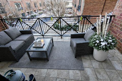 Tiny photo for 2811 N Bell Avenue #107, Chicago, IL 60618 (MLS # 12533376)