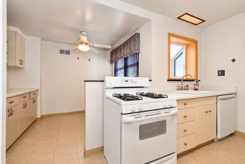 Tiny photo for 2631 Central Drive, Flossmoor, IL 60422 (MLS # 12713822)