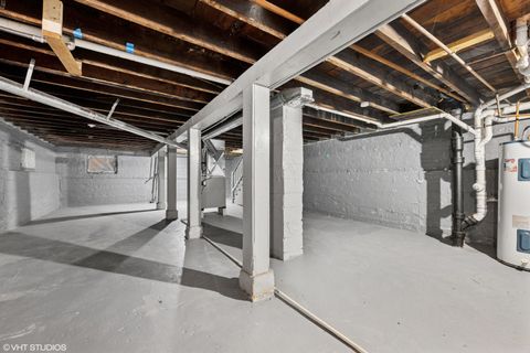 Tiny photo for 1047 N KEDVALE Avenue, Chicago, IL 60651 (MLS # 12438760)