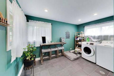Tiny photo for 502 Shadywood Lane, Elk Grove Village, IL 60007 (MLS # 12713253)