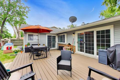 Tiny photo for 502 Shadywood Lane, Elk Grove Village, IL 60007 (MLS # 12713253)