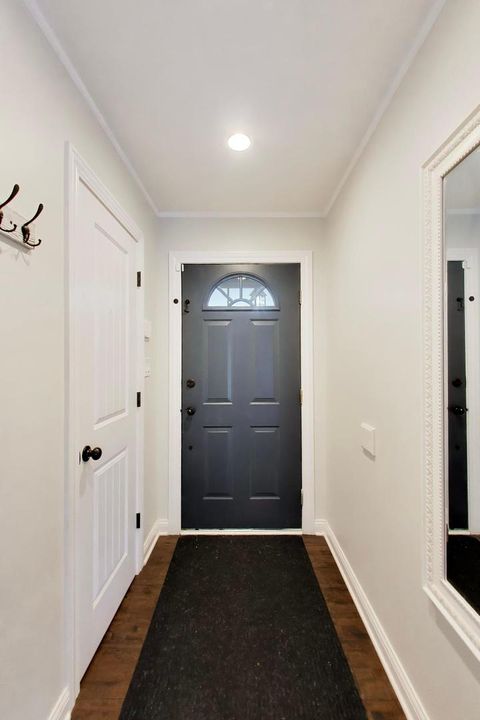 Tiny photo for 502 Shadywood Lane, Elk Grove Village, IL 60007 (MLS # 12713253)