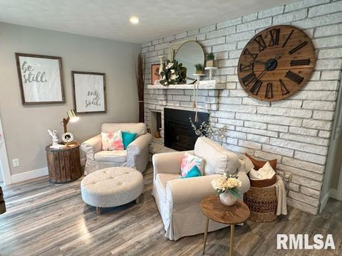 Tiny photo for 1144 BROOKVIEW Drive, De Witt, IA 52742 (MLS # QC4264339)