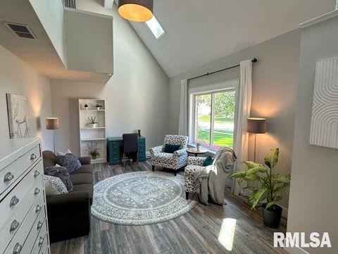 Tiny photo for 1144 BROOKVIEW Drive, De Witt, IA 52742 (MLS # QC4264339)