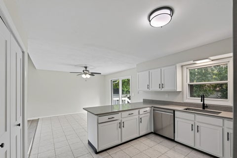 Tiny photo for 10467 W Chaplin Avenue, Beach Park, IL 60099 (MLS # 12740603)