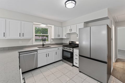Tiny photo for 10467 W Chaplin Avenue, Beach Park, IL 60099 (MLS # 12740603)