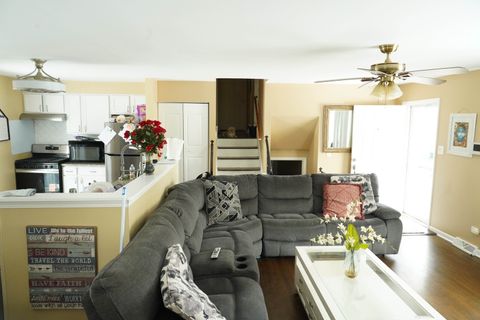 Tiny photo for 17316 Central Park Avenue, Hazel Crest, IL 60429 (MLS # 12518382)