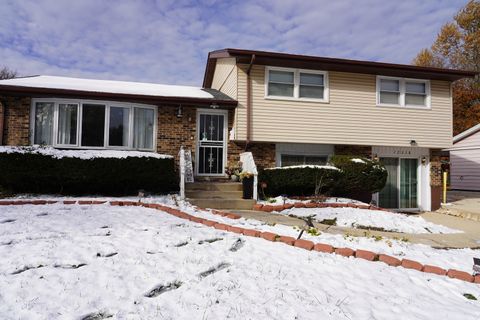 Photo of 17316 Central Park Avenue, Hazel Crest, IL 60429 (MLS # 12518382)