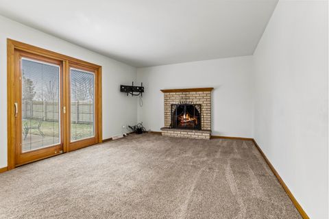 Tiny photo for 7209 Grant Street, Darien, IL 60561 (MLS # 12438273)