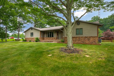 Tiny photo for 14480 N 1025th Street, Effingham, IL 62401 (MLS # 12715336)