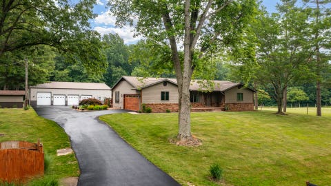 Tiny photo for 14480 N 1025th Street, Effingham, IL 62401 (MLS # 12715336)