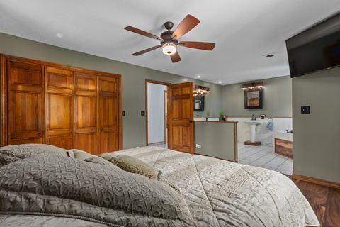 Tiny photo for 14480 N 1025th Street, Effingham, IL 62401 (MLS # 12715336)