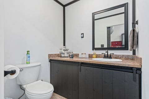 Tiny photo for 14480 N 1025th Street, Effingham, IL 62401 (MLS # 12715336)