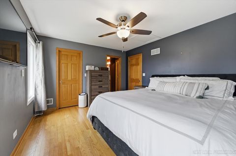 Tiny photo for 517 Danbury Drive, Carol Stream, IL 60188 (MLS # 12563498)