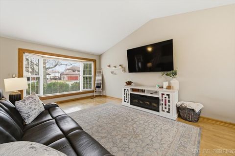 Tiny photo for 517 Danbury Drive, Carol Stream, IL 60188 (MLS # 12563498)