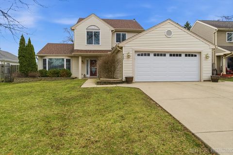 Photo of 517 Danbury Drive, Carol Stream, IL 60188 (MLS # 12563498)