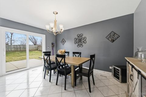 Tiny photo for 517 Danbury Drive, Carol Stream, IL 60188 (MLS # 12563498)