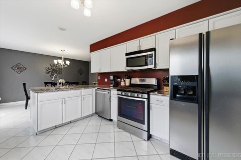 Tiny photo for 517 Danbury Drive, Carol Stream, IL 60188 (MLS # 12563498)