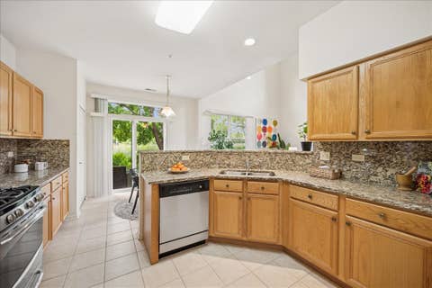 Tiny photo for 992 Enfield Drive, Northbrook, IL 60062 (MLS # 12645102)