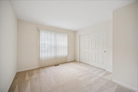 Tiny photo for 992 Enfield Drive, Northbrook, IL 60062 (MLS # 12645102)