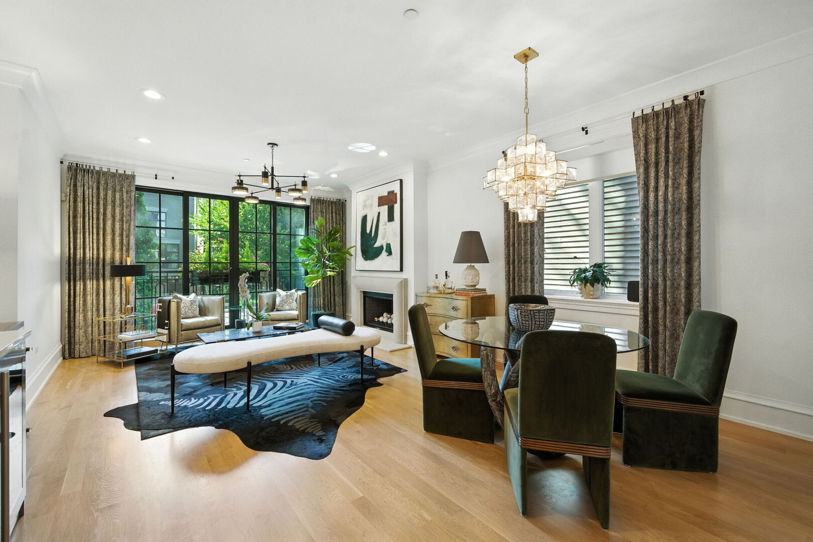 1733 N Mohawk Street 1N