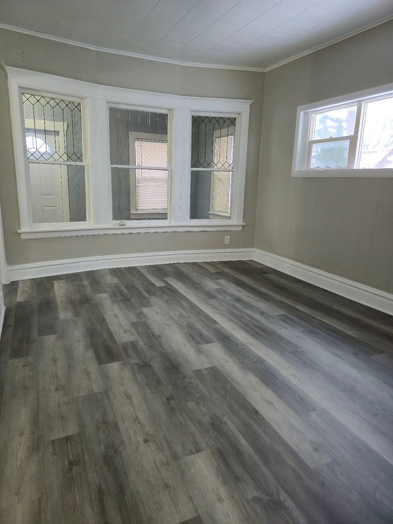 3240 W 64th Place