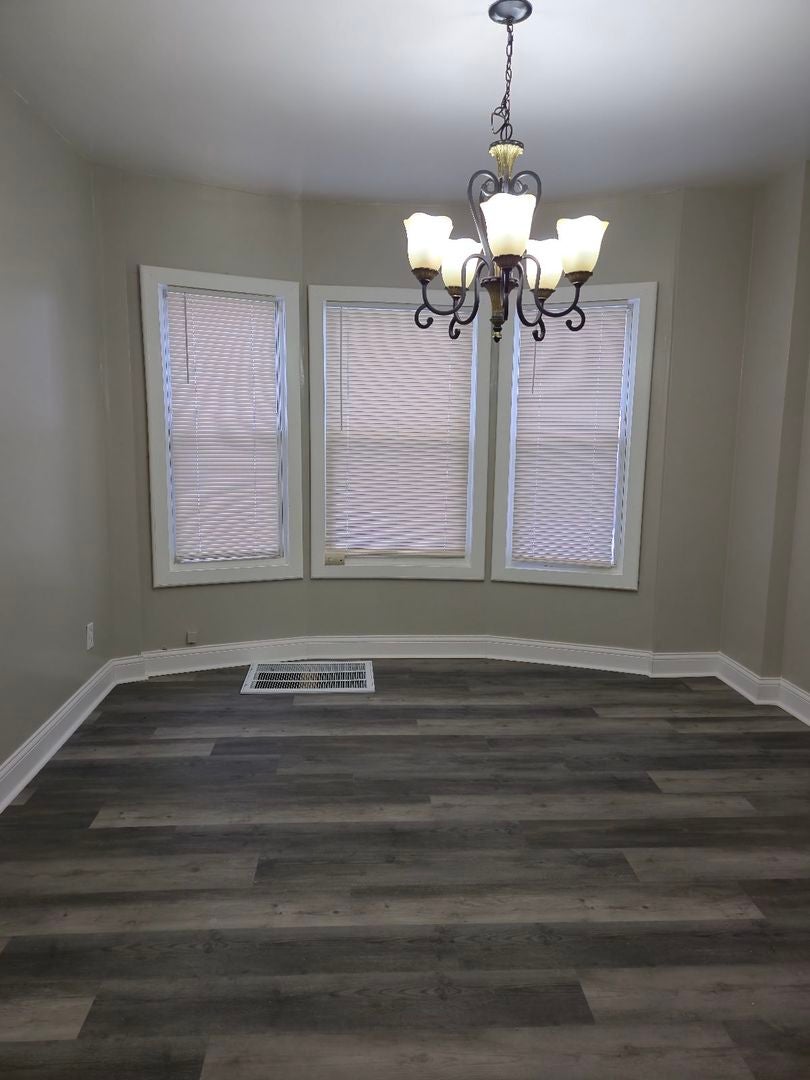 3240 W 64th Place