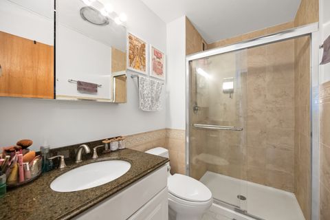 Tiny photo for 3930 N Pine Grove Avenue #903, Chicago, IL 60613 (MLS # 12631388)
