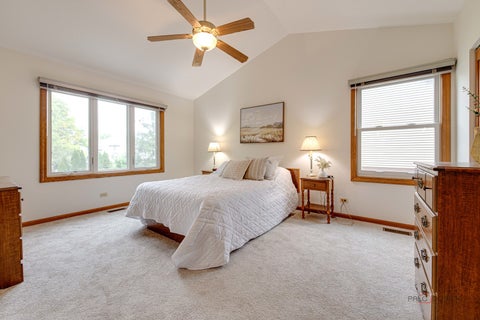 Tiny photo for 590 HAPSFIELD Lane, Buffalo Grove, IL 60089 (MLS # 12653778)
