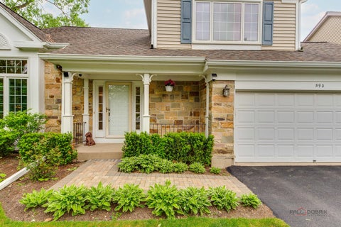 Tiny photo for 590 HAPSFIELD Lane, Buffalo Grove, IL 60089 (MLS # 12653778)