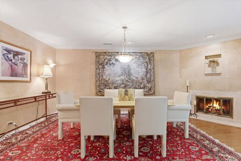 Tiny photo for 5400 S Hyde Park Boulevard #1c, Chicago, IL 60615 (MLS # 12664629)