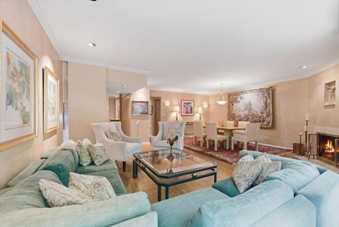 Tiny photo for 5400 S Hyde Park Boulevard #1c, Chicago, IL 60615 (MLS # 12664629)