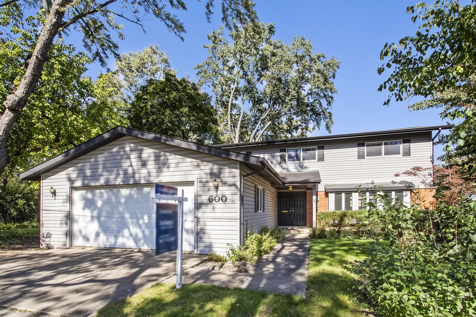 600 Fairway Drive