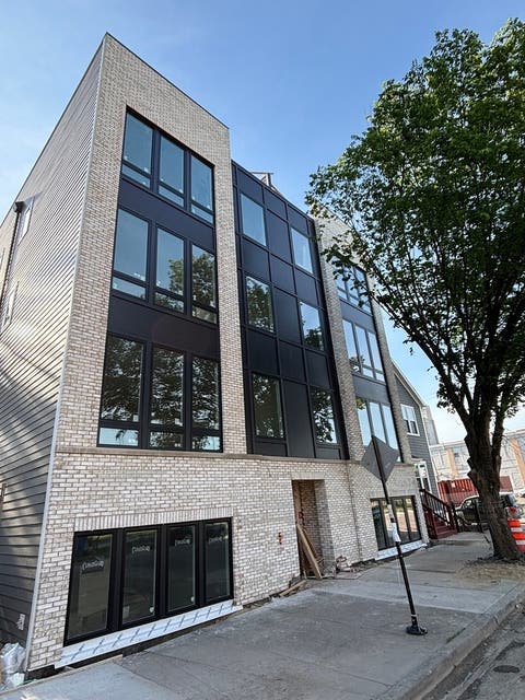 Tiny photo for 1931 S Jefferson Street #2S, Chicago, IL 60616 (MLS # 12707470)