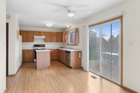 Tiny photo for 728 Wildflower Circle, Naperville, IL 60540 (MLS # 12610349)