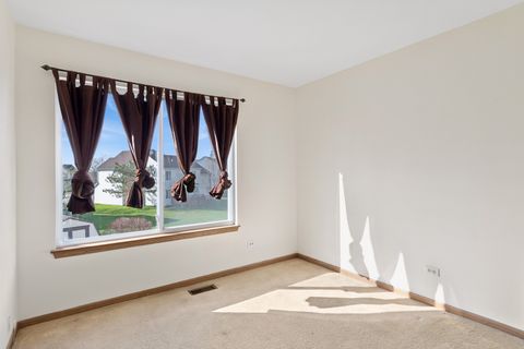 Tiny photo for 728 Wildflower Circle, Naperville, IL 60540 (MLS # 12610349)