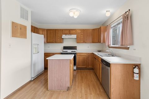 Tiny photo for 728 Wildflower Circle, Naperville, IL 60540 (MLS # 12610349)