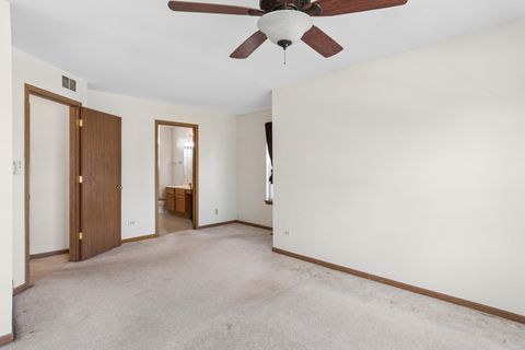 Tiny photo for 728 Wildflower Circle, Naperville, IL 60540 (MLS # 12610349)