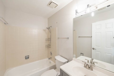 Tiny photo for 53 Winding Run Lane #53, Streamwood, IL 60107 (MLS # 12786690)