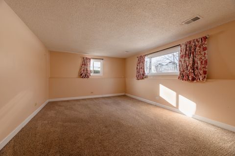 Tiny photo for 795 Plymouth Road, Hoffman Estates, IL 60192 (MLS # 12526221)
