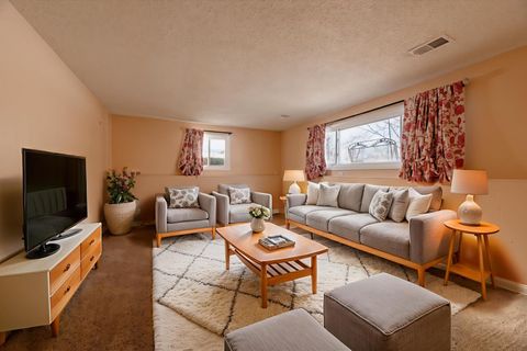 Tiny photo for 795 Plymouth Road, Hoffman Estates, IL 60192 (MLS # 12526221)