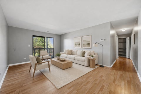 Tiny photo for 1422 Stonebridge Circle #M5, Wheaton, IL 60189 (MLS # 12744671)