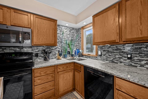 Tiny photo for 4512 25th Avenue, Rock Island, IL 61201 (MLS # 12794970)