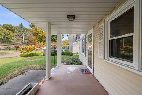 Tiny photo for 4512 25th Avenue, Rock Island, IL 61201 (MLS # 12794970)