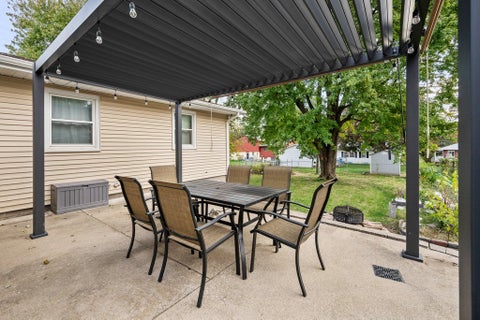 Tiny photo for 4512 25th Avenue, Rock Island, IL 61201 (MLS # 12794970)