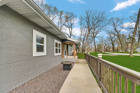 Tiny photo for 17067 E 3250N Road, Momence, IL 60954 (MLS # 12618504)